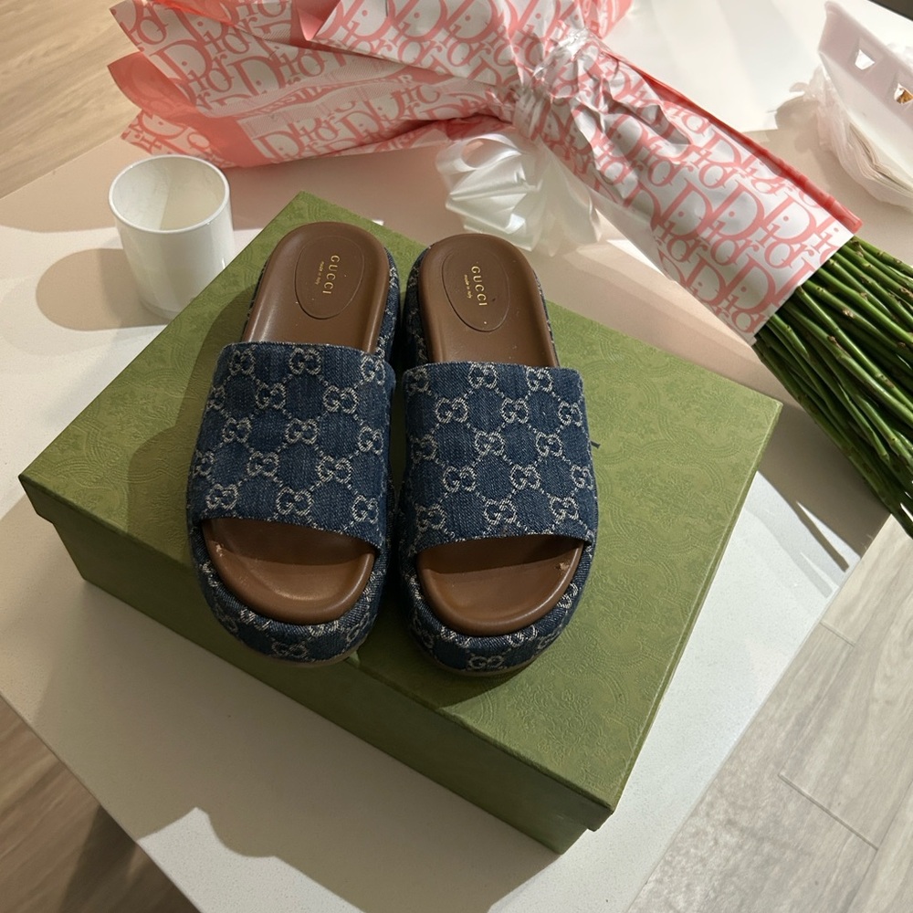 Gucci Denim GG Monogram Platform Slides in Blue - Picture 3 of 4
